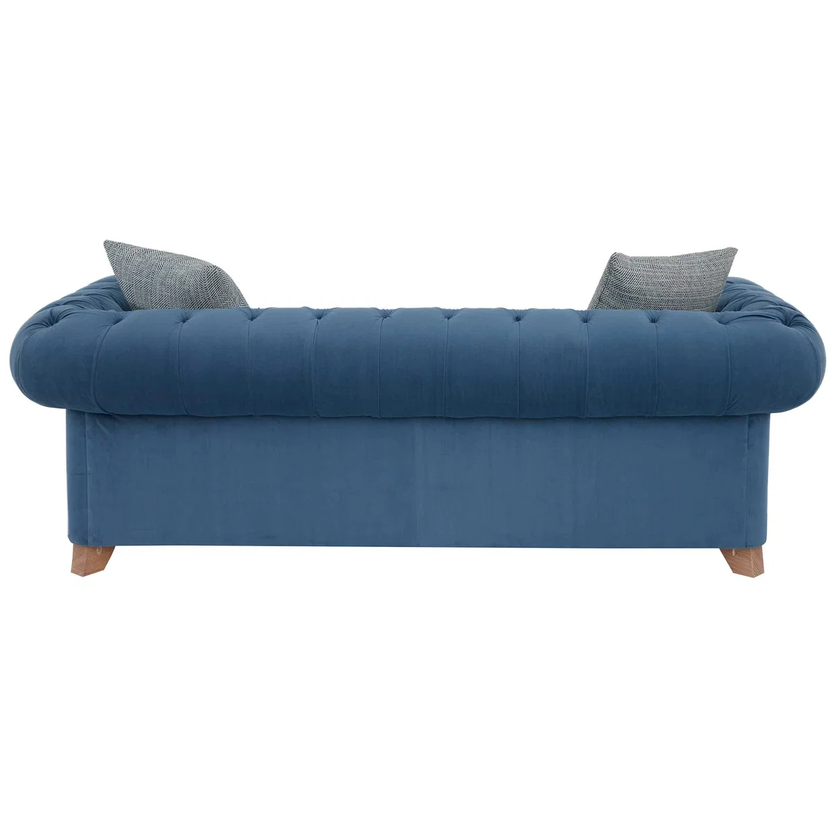 Maddox Extra Large Chesterfield Sofa – image 5