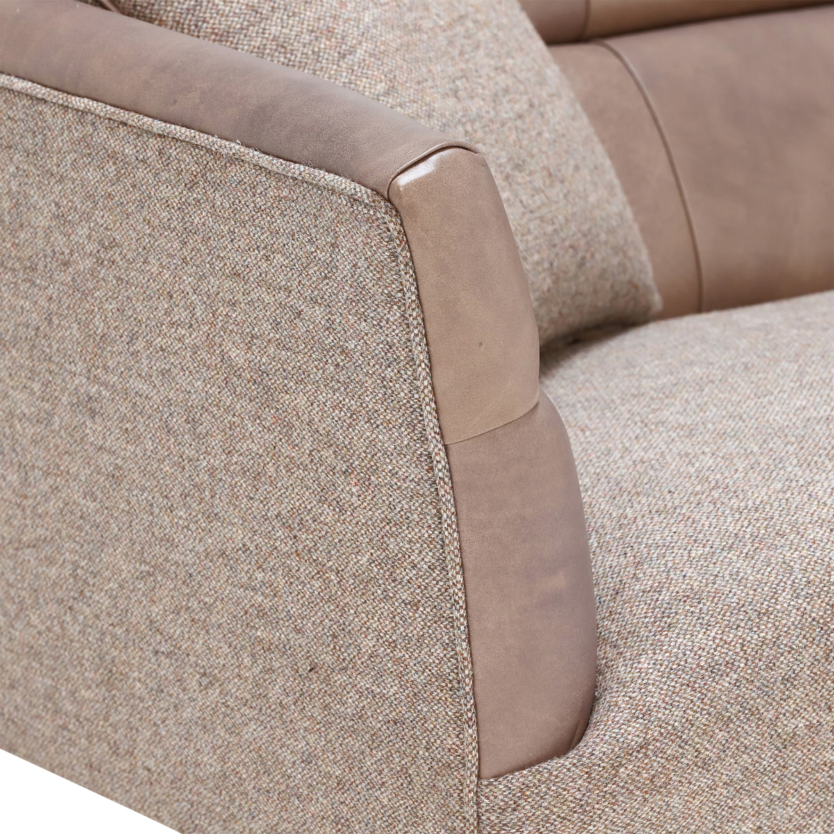 Harris Tweed Arran Midi Sofa – image 5