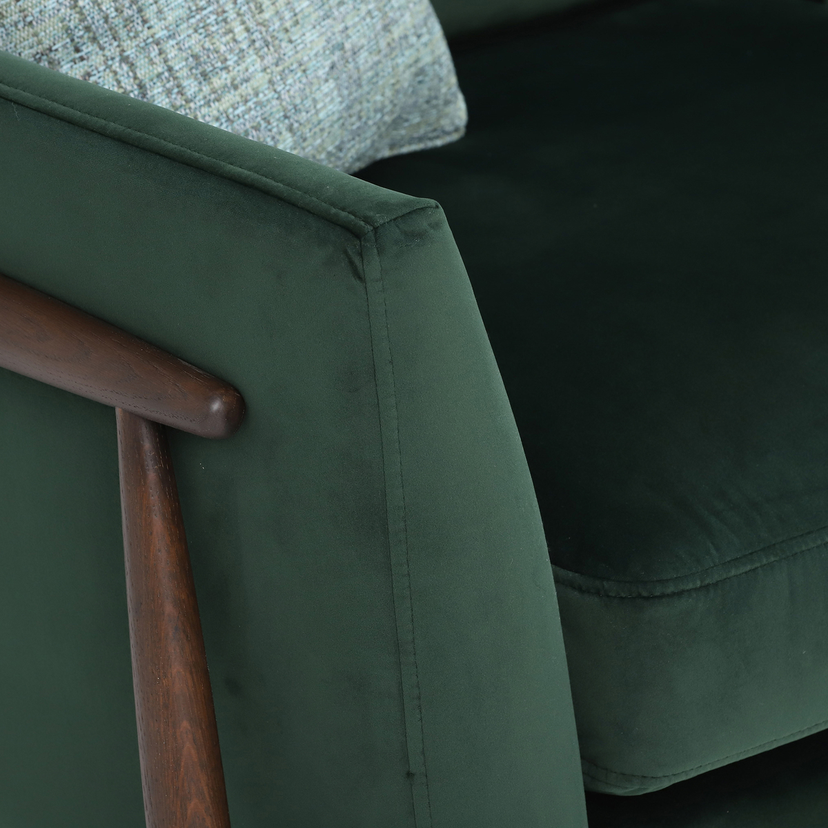 Ercol Forli Medium Sofa – image 4