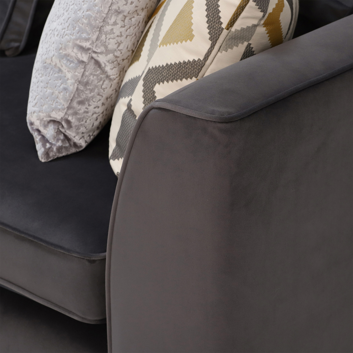 Conza Large Left Hand Facing Pillow Back Chaise Sofa – image 5
