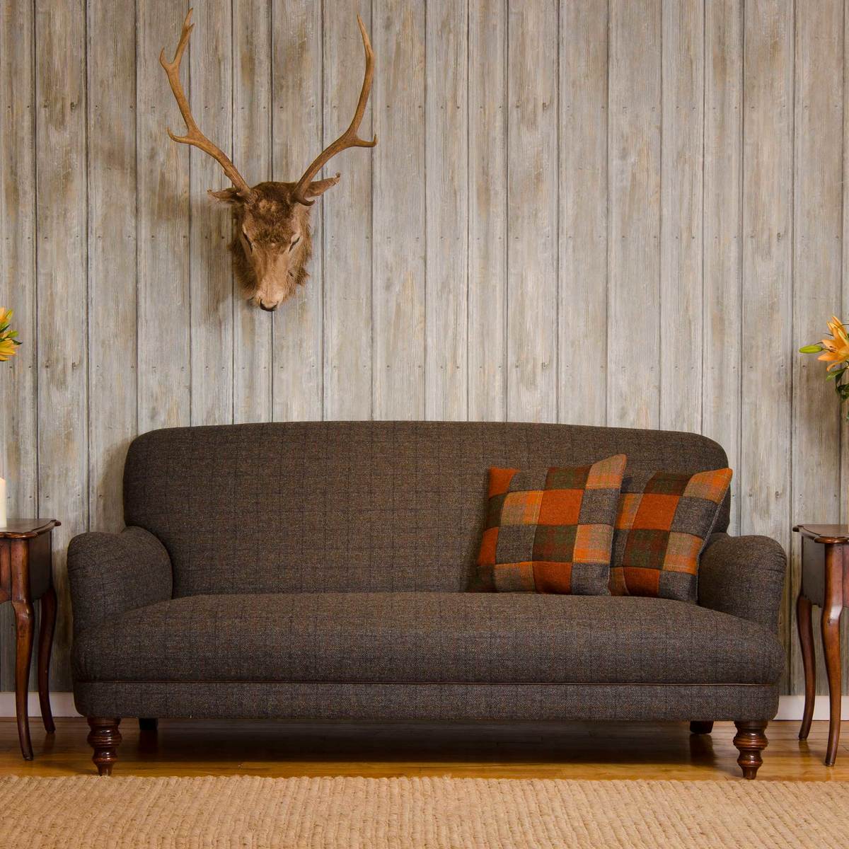 Harris Tweed Braemar Midi Sofa – image 2