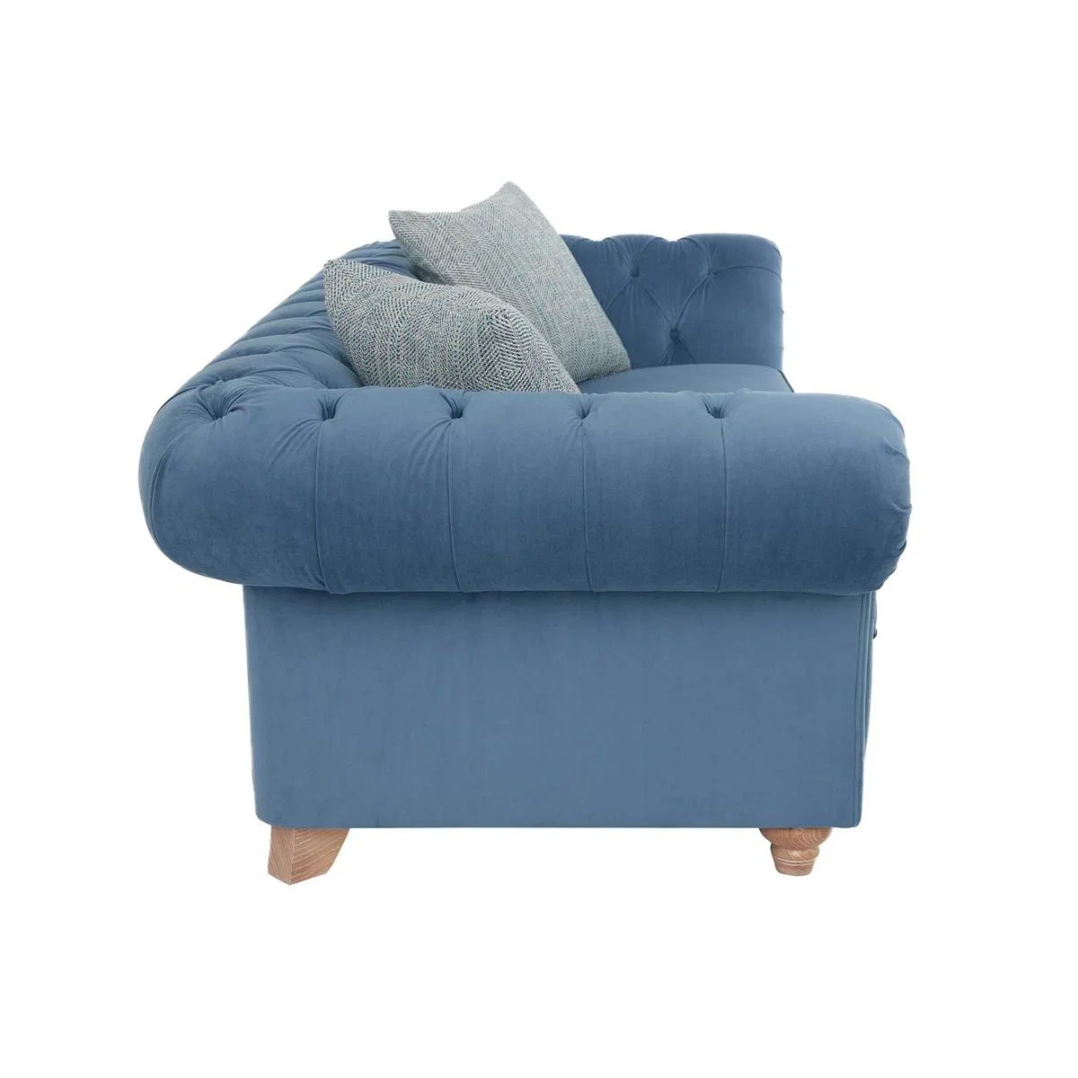 Maddox Large Chesterfield Sofa – image 4