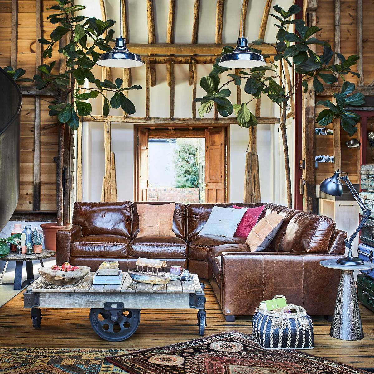 Giovanna Leather Square Corner Sofa – image 3