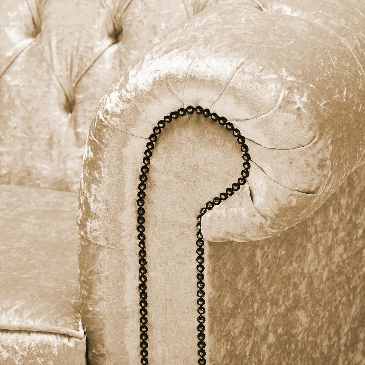 Belvedere Chesterfield 4 Seater Crushed Velvet Sofa Cream – image 4