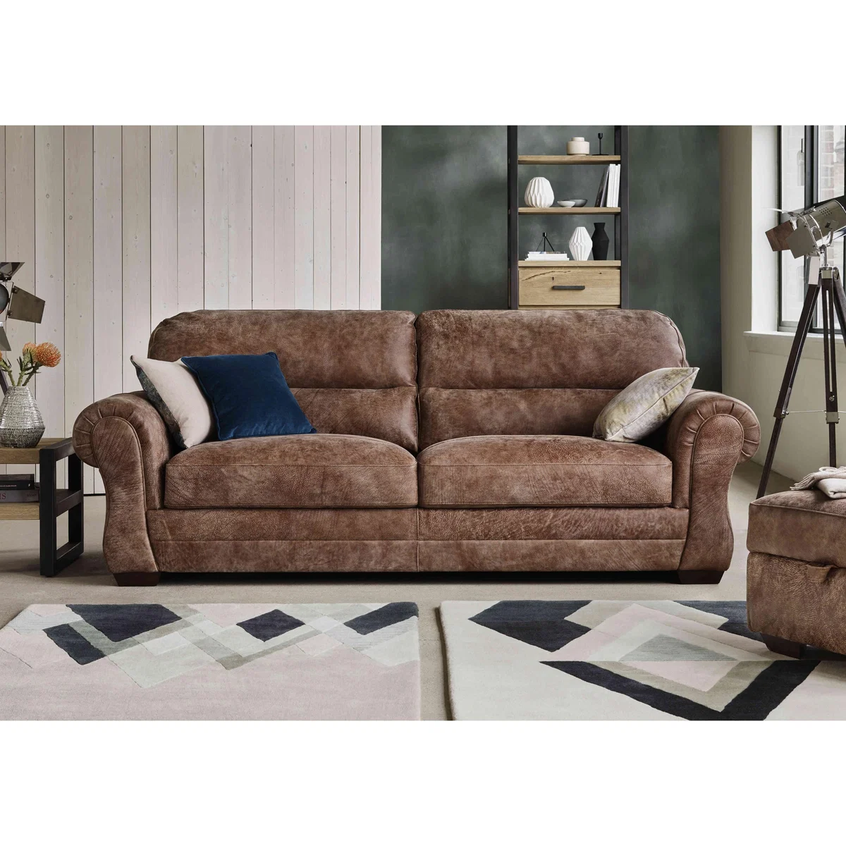 Verona 3 Seater Leather Sofa - By Furniture Village – image 3