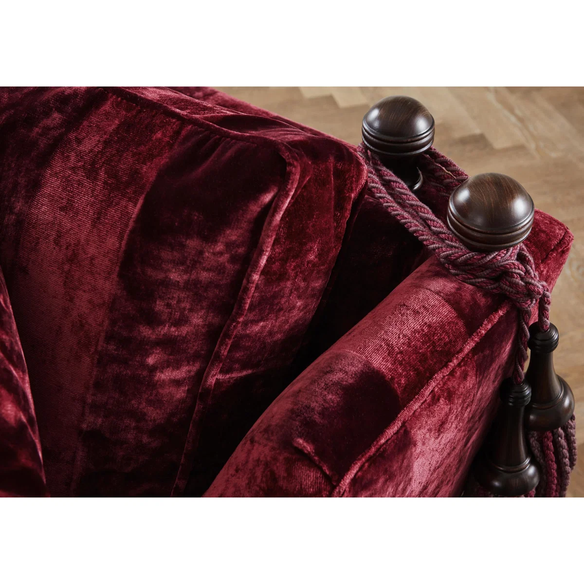 Duresta - Berkeley 4 Seater Classic Back Sofa - Red – image 8