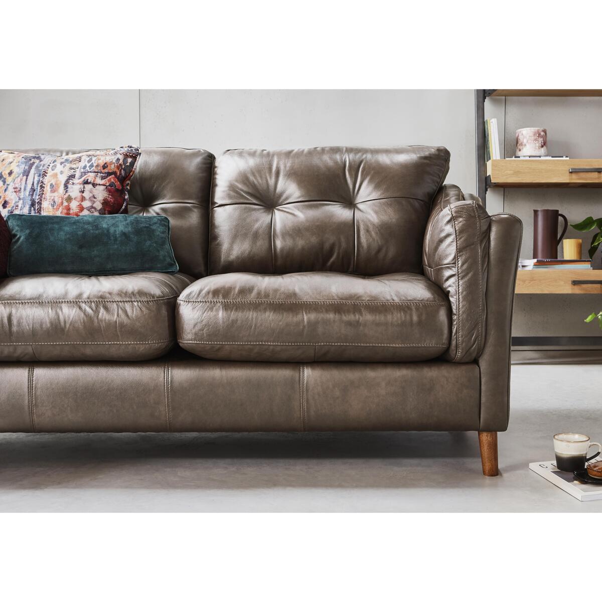 Alexander and James - Camden Collection Loft 4 Seater Leather Sofa - Brown – image 3