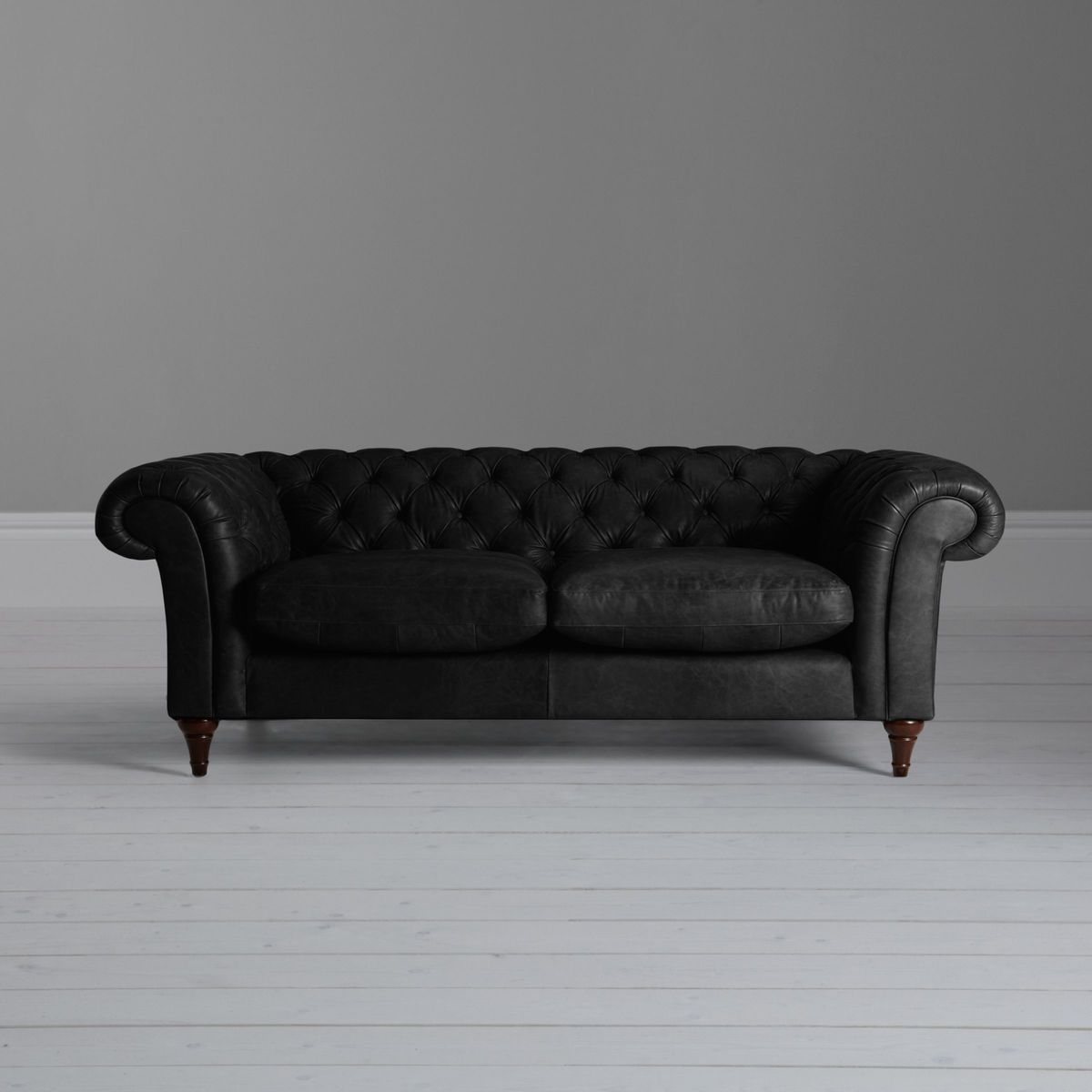 John Lewis & Partners Cromwell Chesterfield Leather Grand 4 Seater Sofa, Dark Leg – image 4