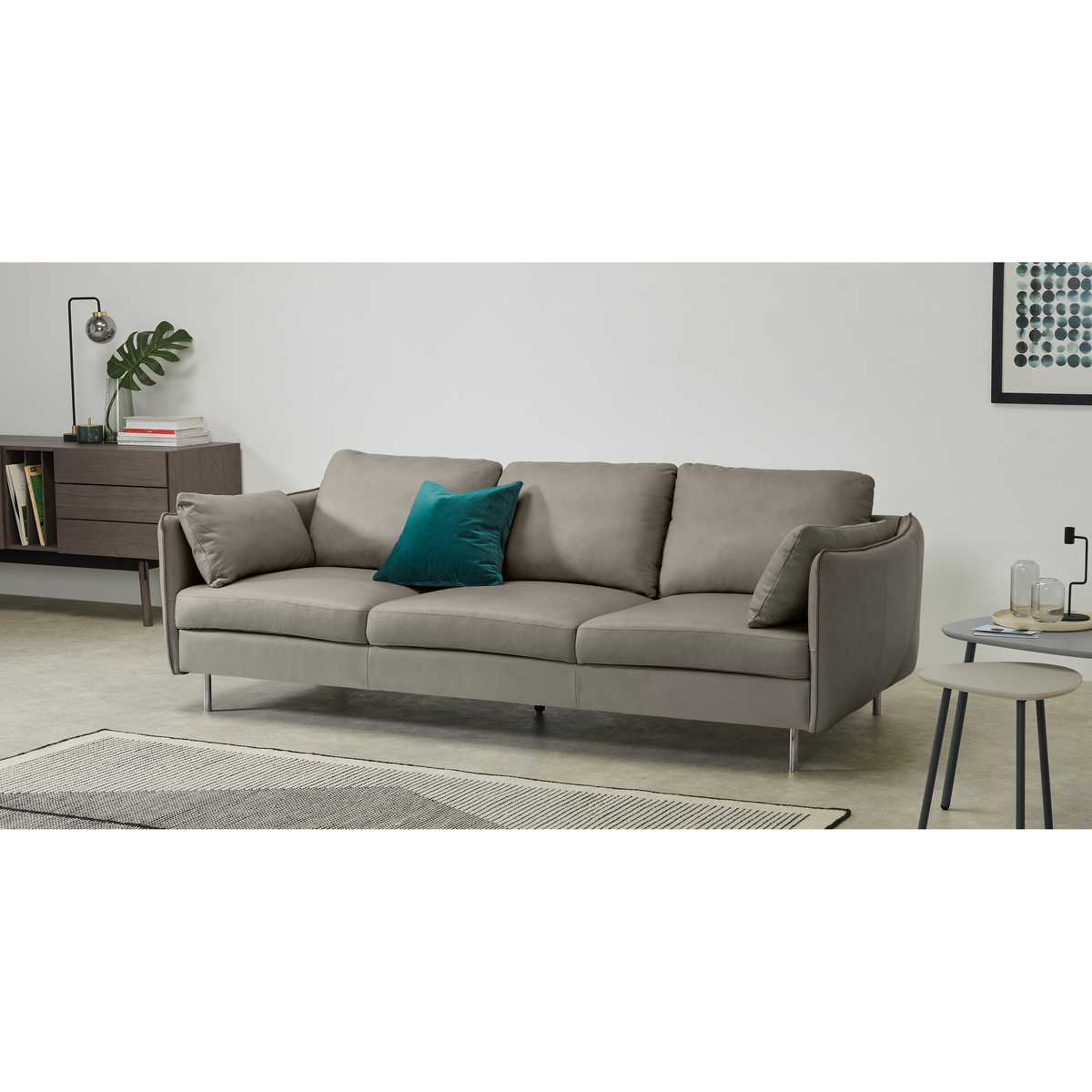 Vento 3 Seater Sofa, Pale Putty Leather – image 3