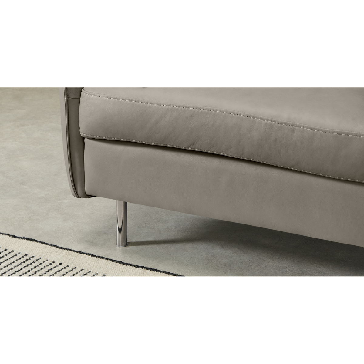 Vento 3 Seater Sofa, Pale Putty Leather – image 4