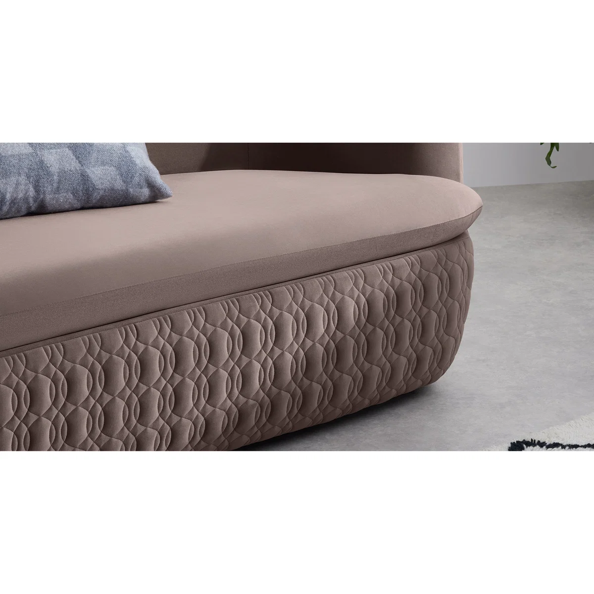 Tandy Large 2 Seater Sofa, Soft Mauve Velvet – image 4
