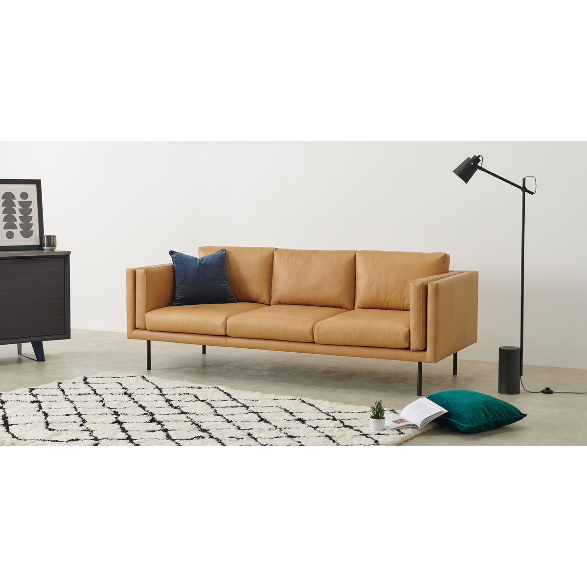 Savio 3 Seater Sofa, Chalk Tan Leather – image 3