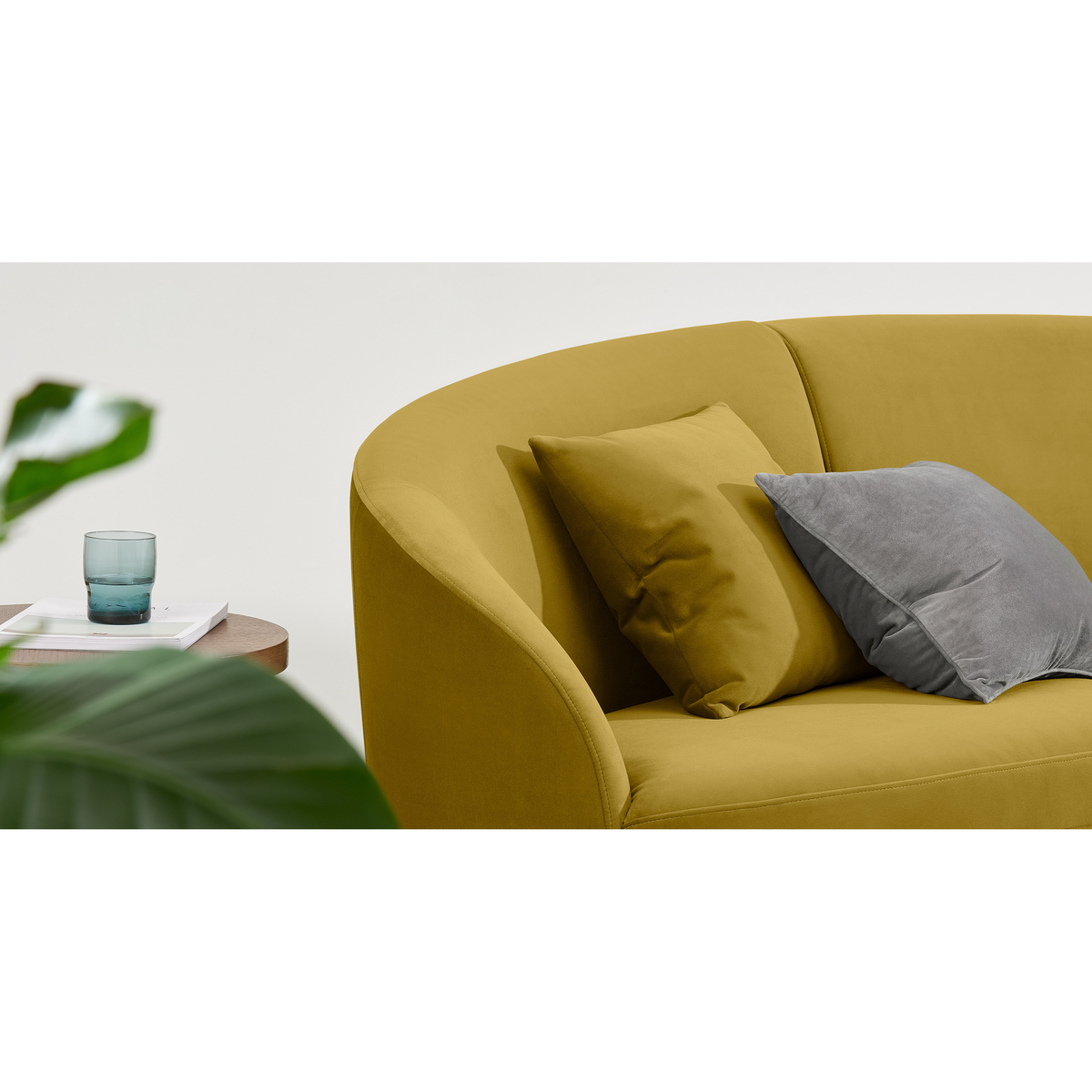 Reisa Right Hand Facing Chaise End Sofa, Vintage Gold Velvet – image 4