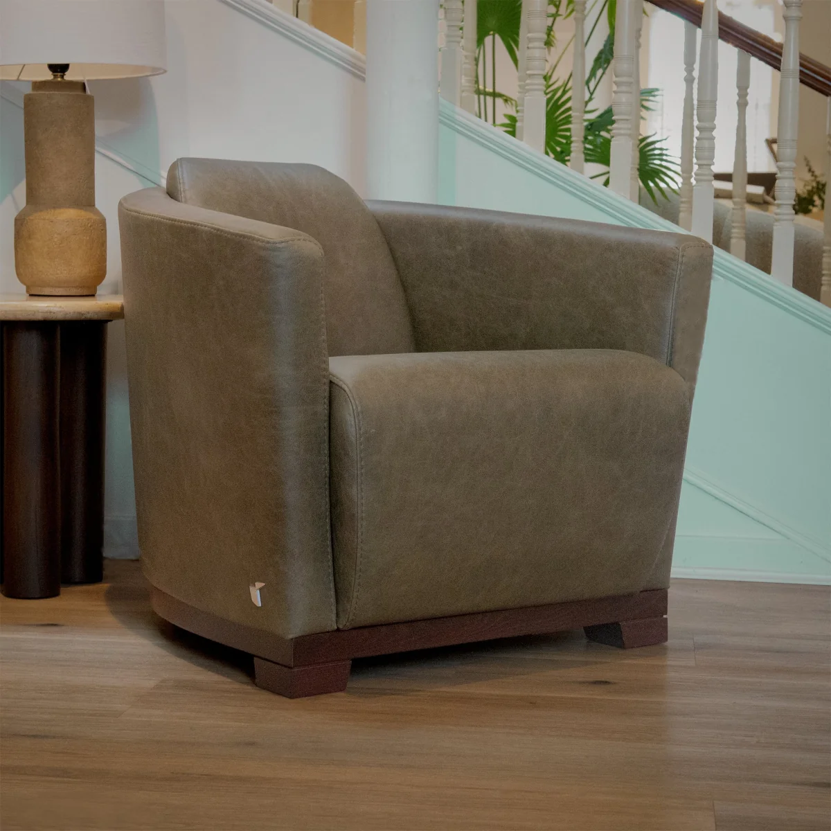Bellagio Chair – image 1