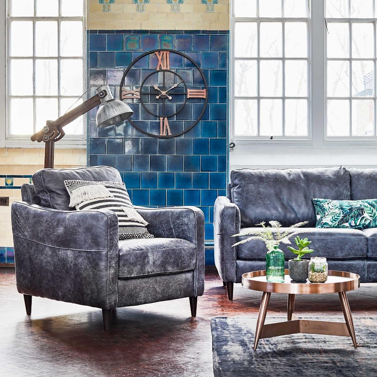 New Vincenzo Leather Chair – image 3