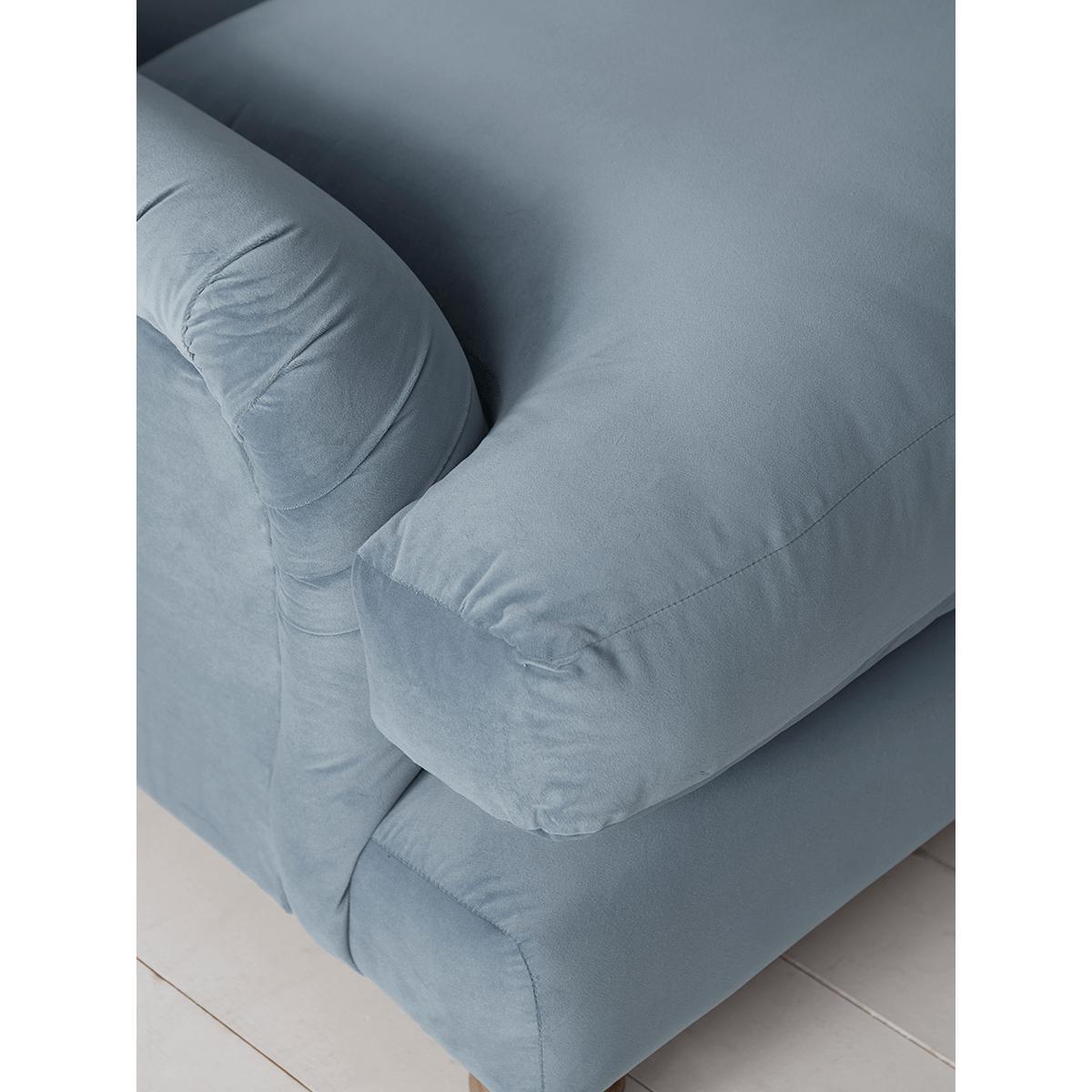Cosy Loveseat - Soft Grey Velvet – image 6