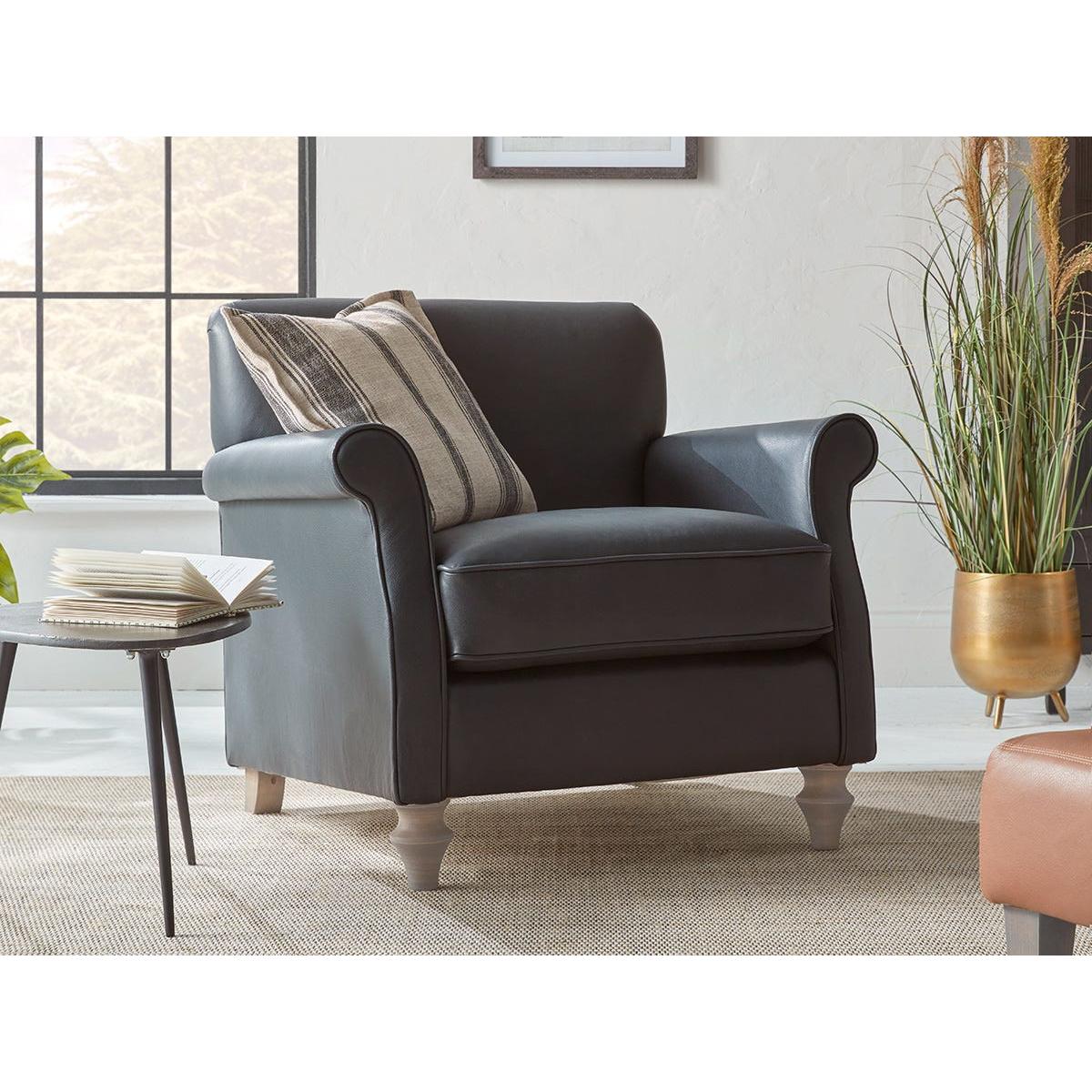 Giverny Armchair – Natural Boucle – image 2