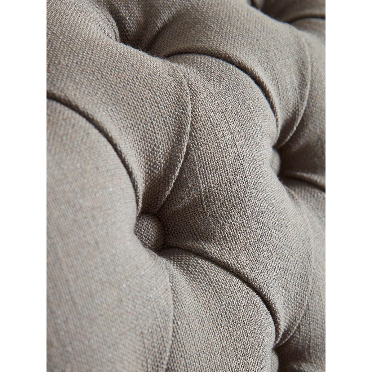 Camo Buttoned Armchair – image 3