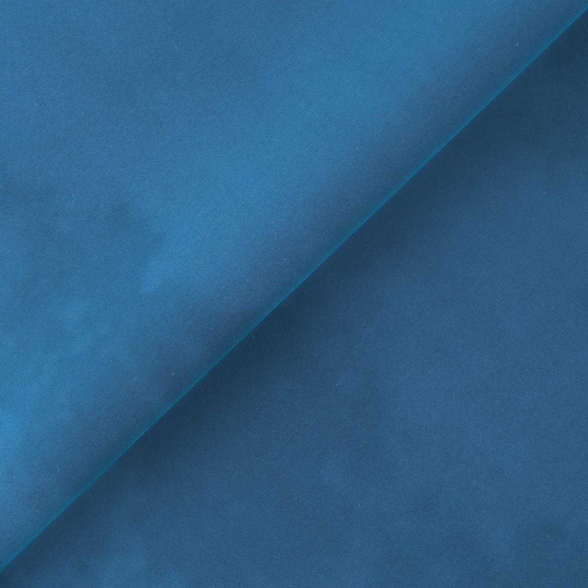 Halston Velvet Snuggle Chair Blue – image 7