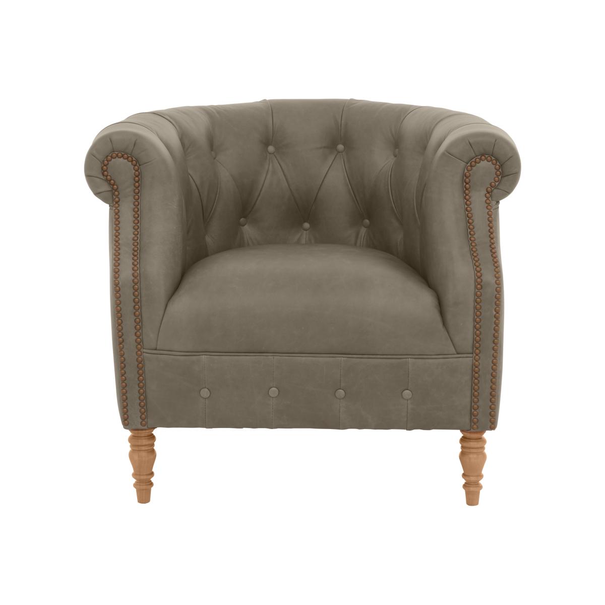 Alexander and James - Chesterfield Collection Calvin Leather Chair - Bluster with Studs - Oak Feet
