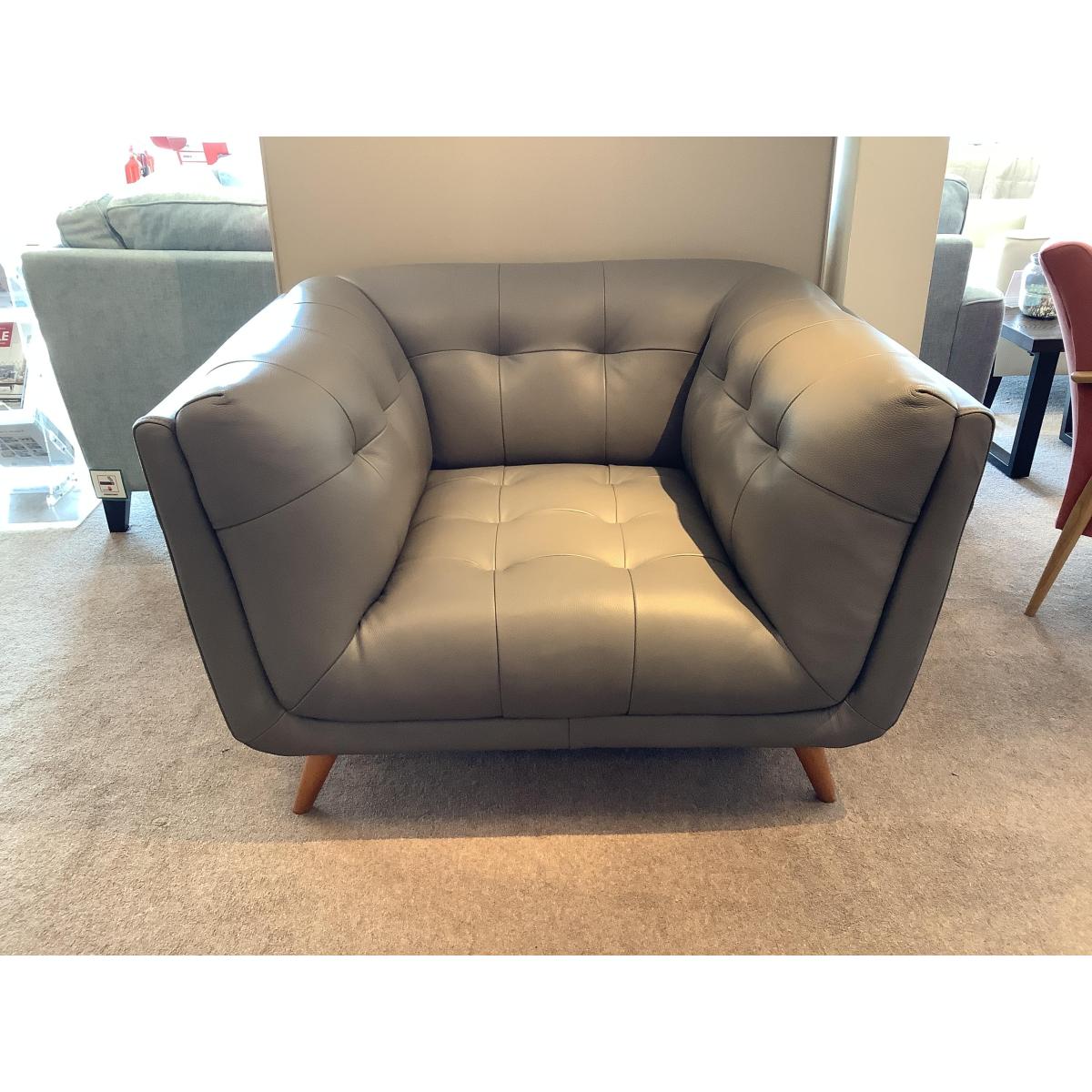 Rene Leather Chair – image 2