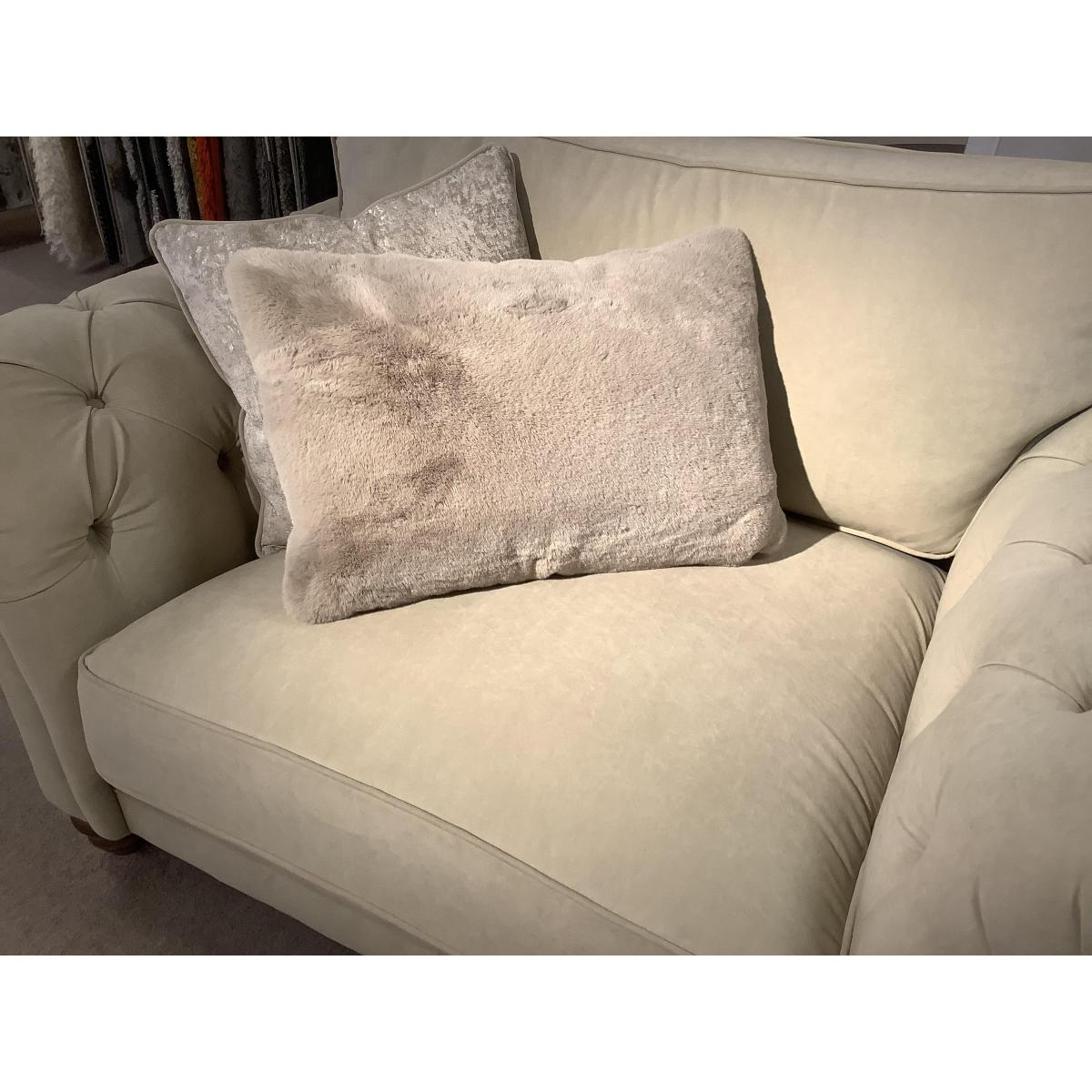 Blenheim Snuggler Chair – image 4