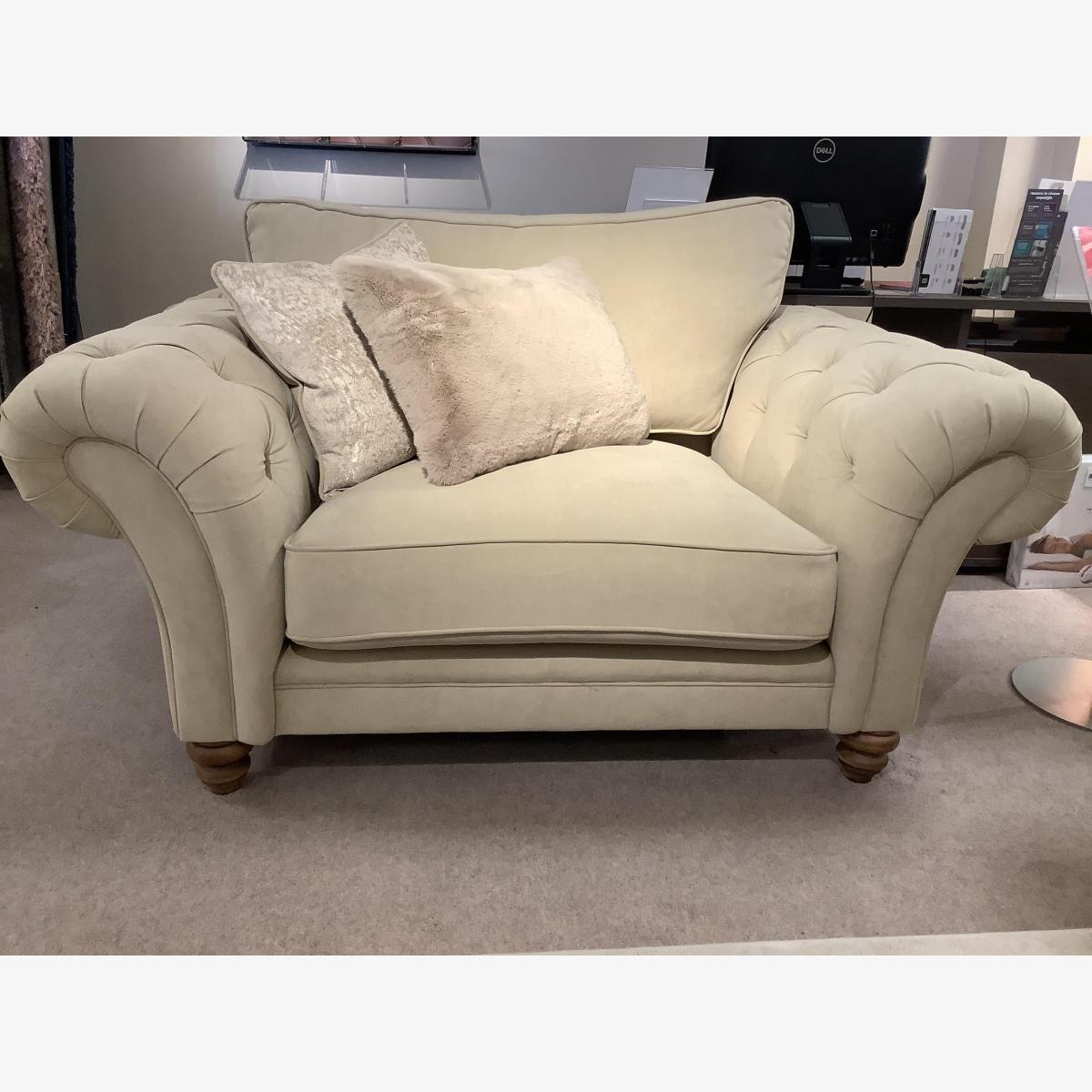 Blenheim Snuggler Chair – image 1