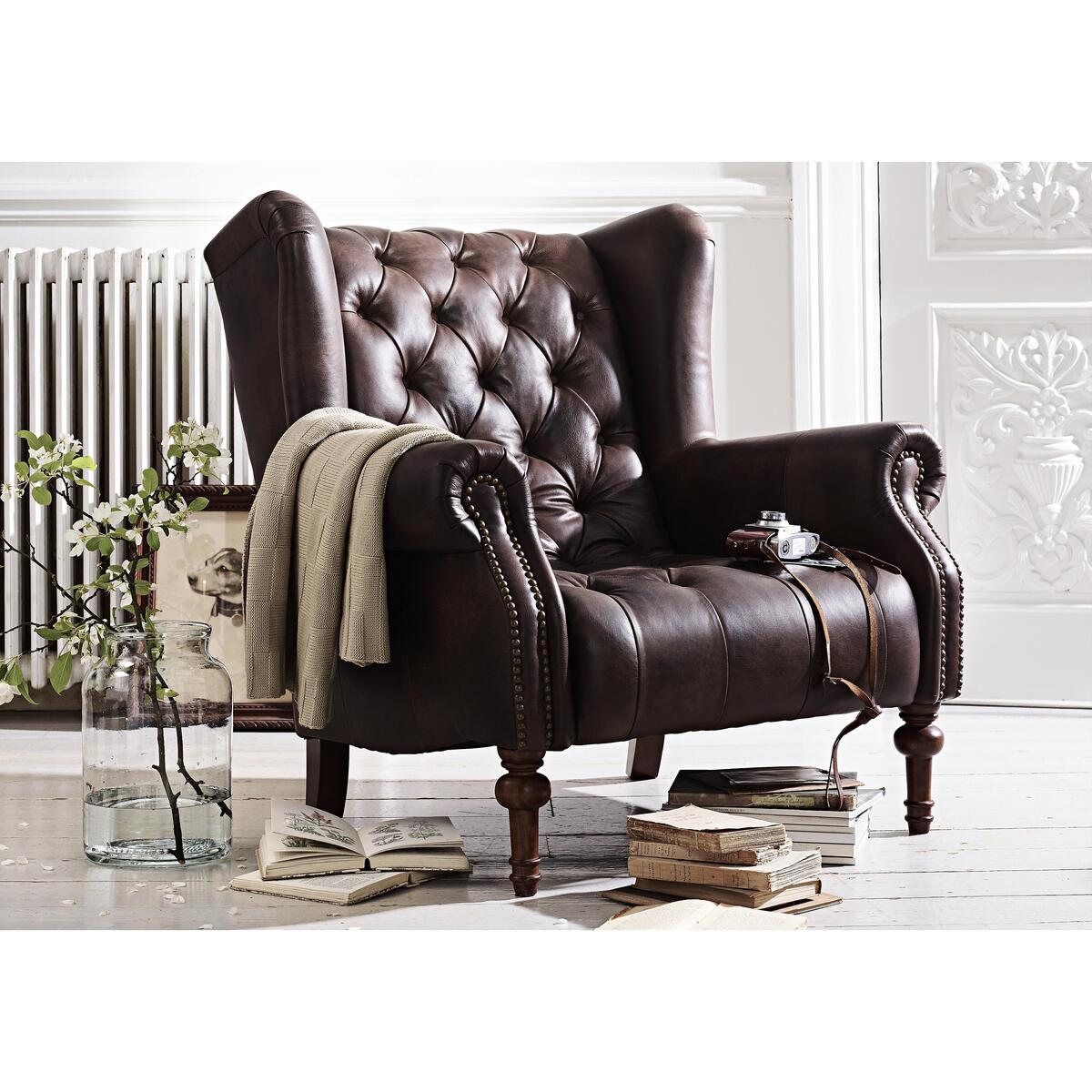 Alexander and James - New England Windham Leather Armchair – image 2