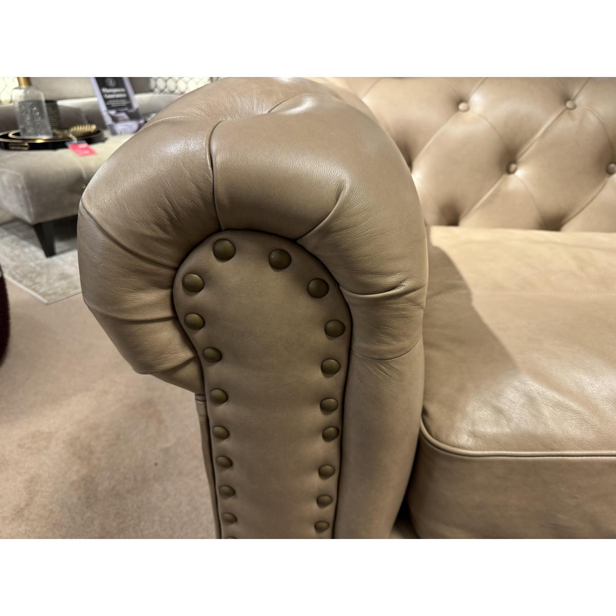 Alexander and James - Hugo Leather Chair – image 4