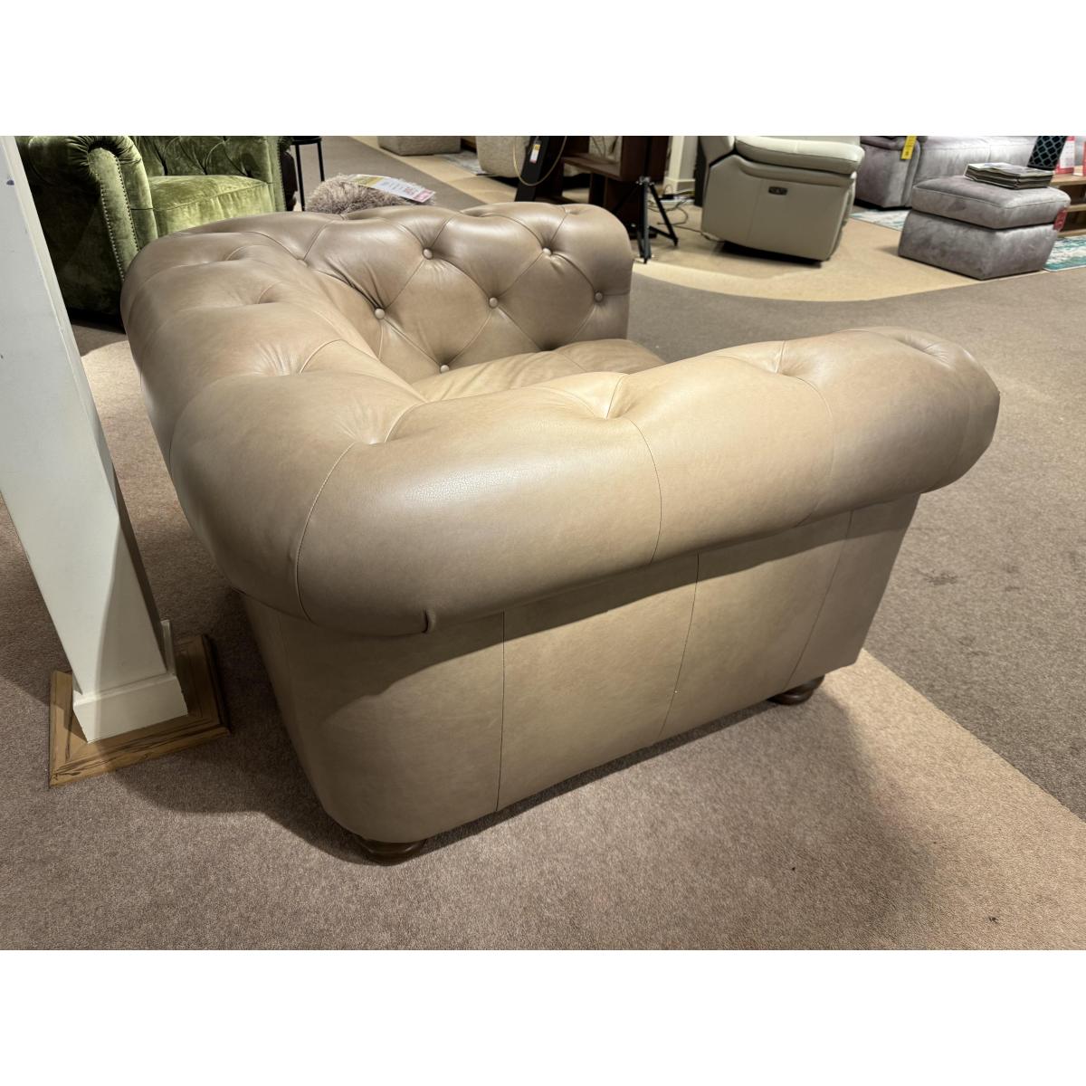 Alexander and James - Hugo Leather Chair – image 5
