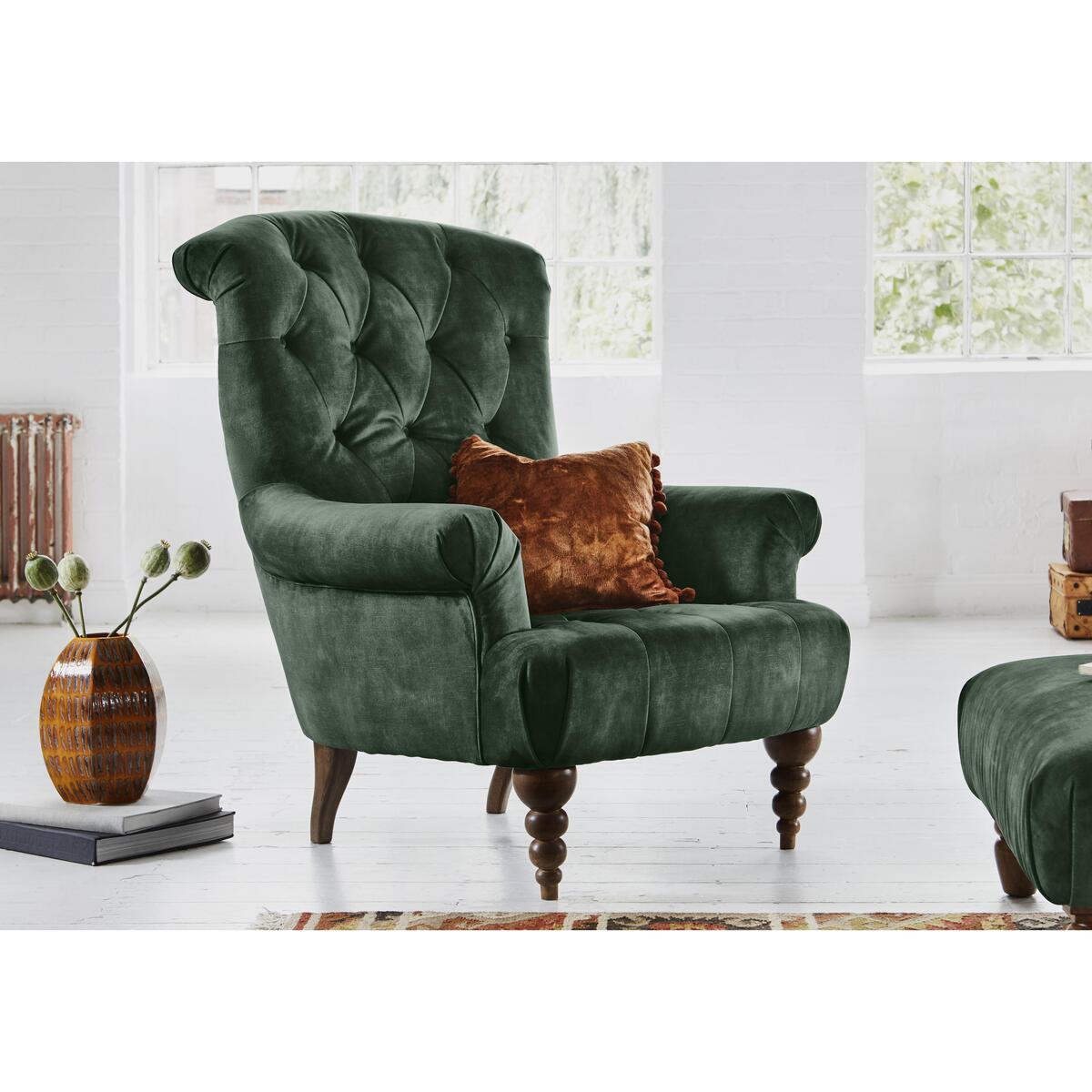 Alexander and James - Camden Collection Camden Fabric Armchair - Green – image 2