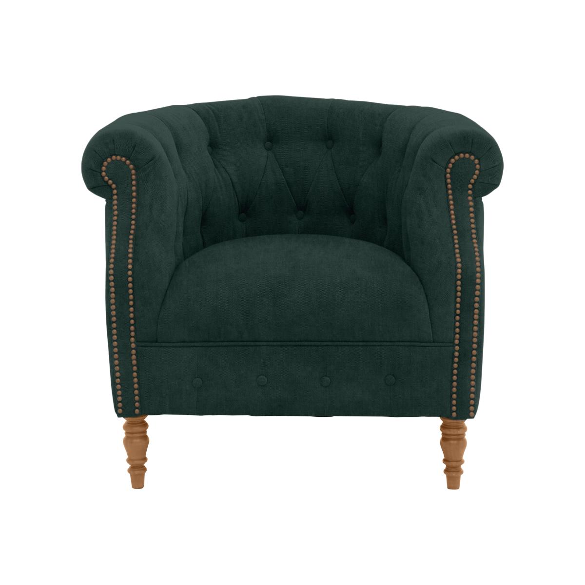Alexander and James - Chesterfield Collection Calvin Fabric Chair - Honey Creeper with Studs - Oak Feet