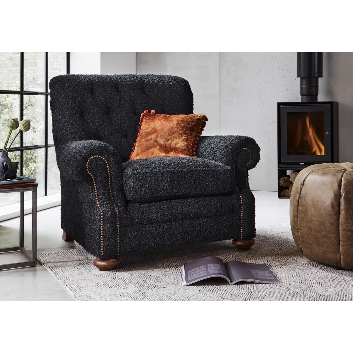 Alexander and James - Camden Collection Bobo Fabric Armchair - Red – image 2