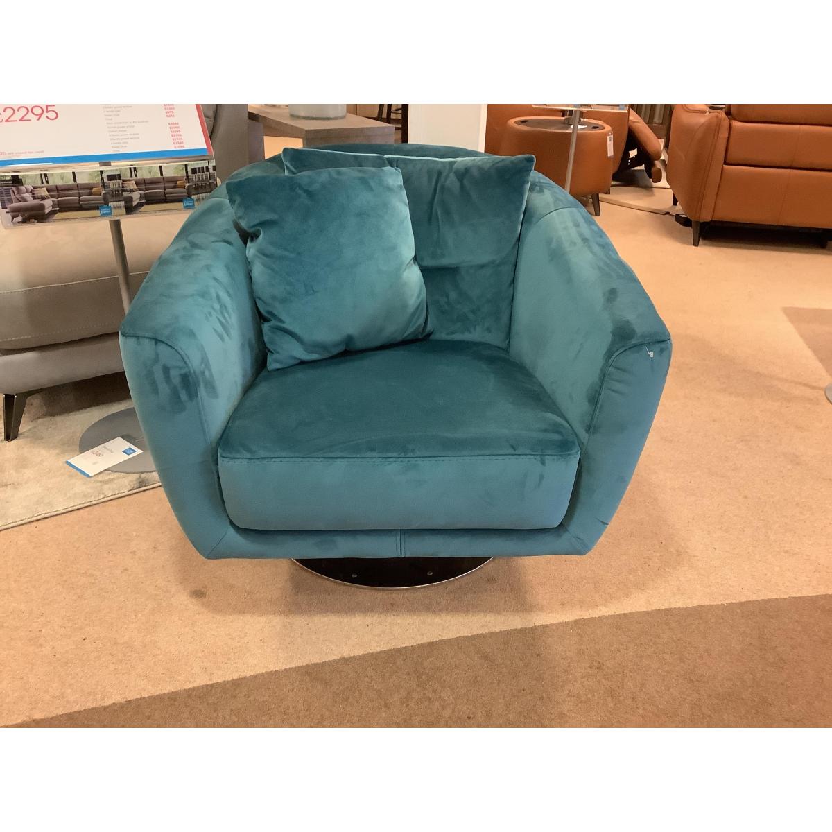 Nicoletti - Mimmo Swivel Chair – image 2