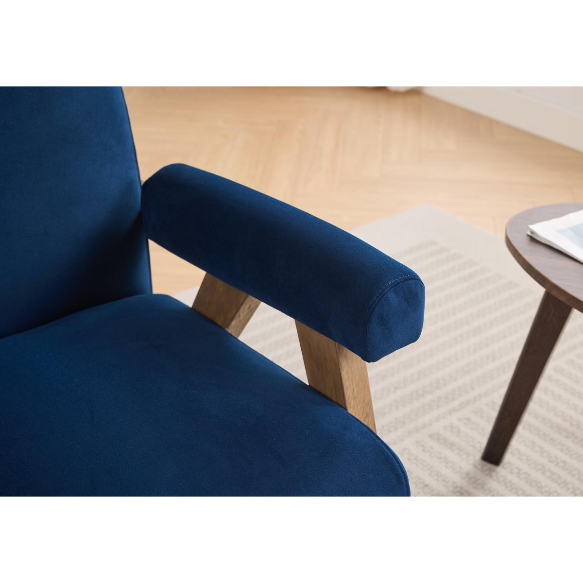 Crosby Fabric Chair – image 3