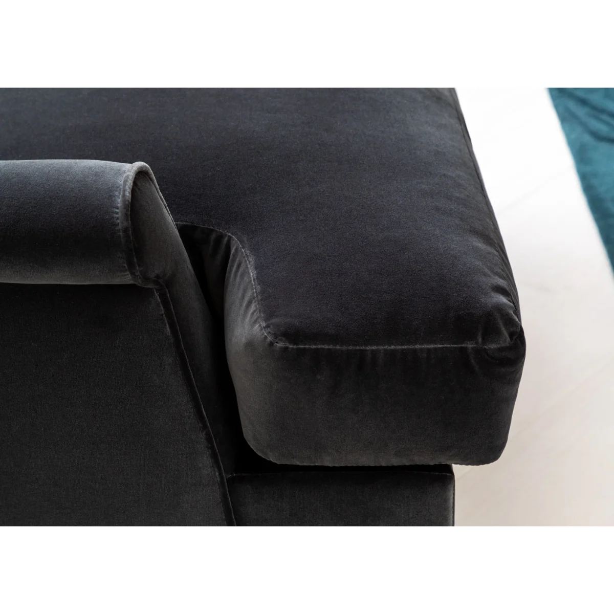 Heal's Oscar Formal Armchair – image 7