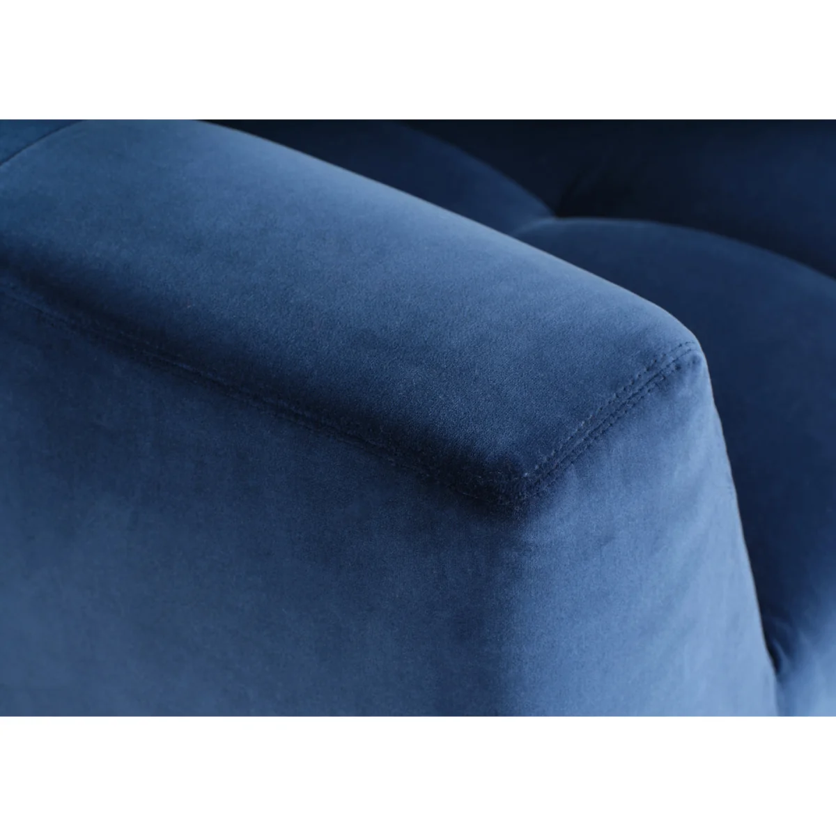 Heal's Quadro Armchair – image 6