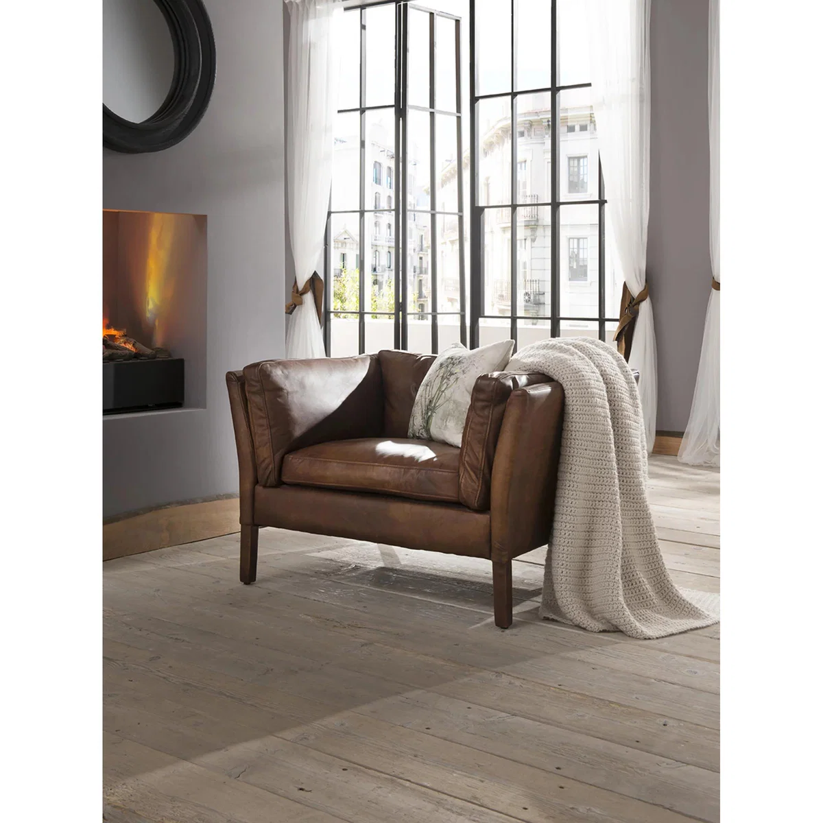 Halo Groucho Leather Armchair – image 7