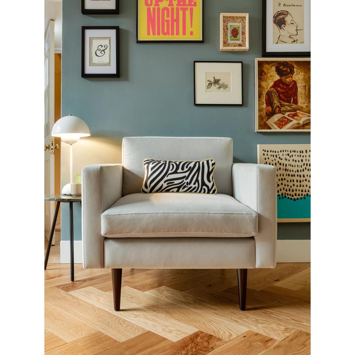Swyft Model 01 Armchair – image 8