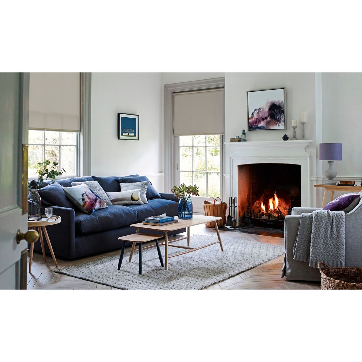 Croft Collection Melrose Fixed Cover Armchair – image 9