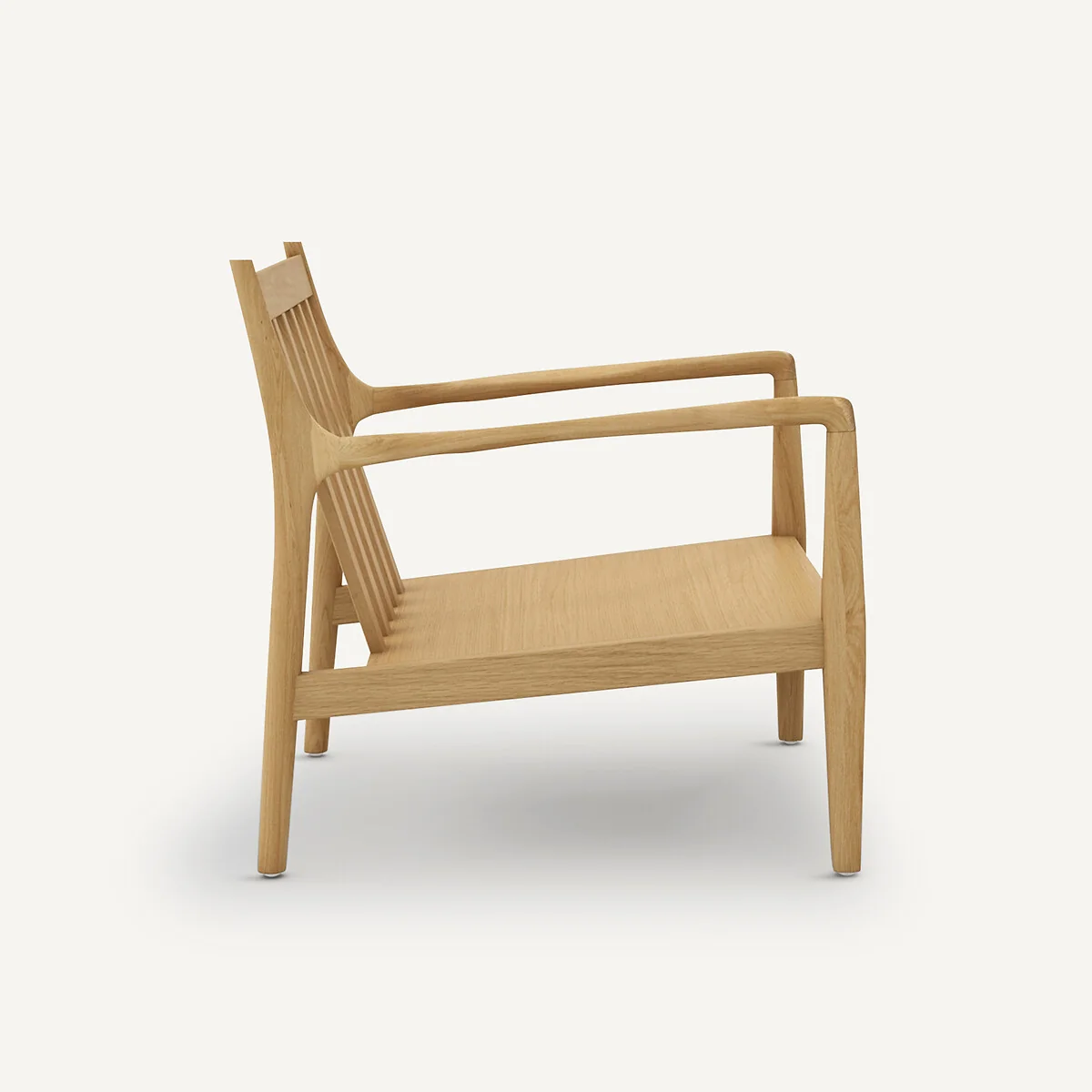 Dilma Armchair Frame – image 3