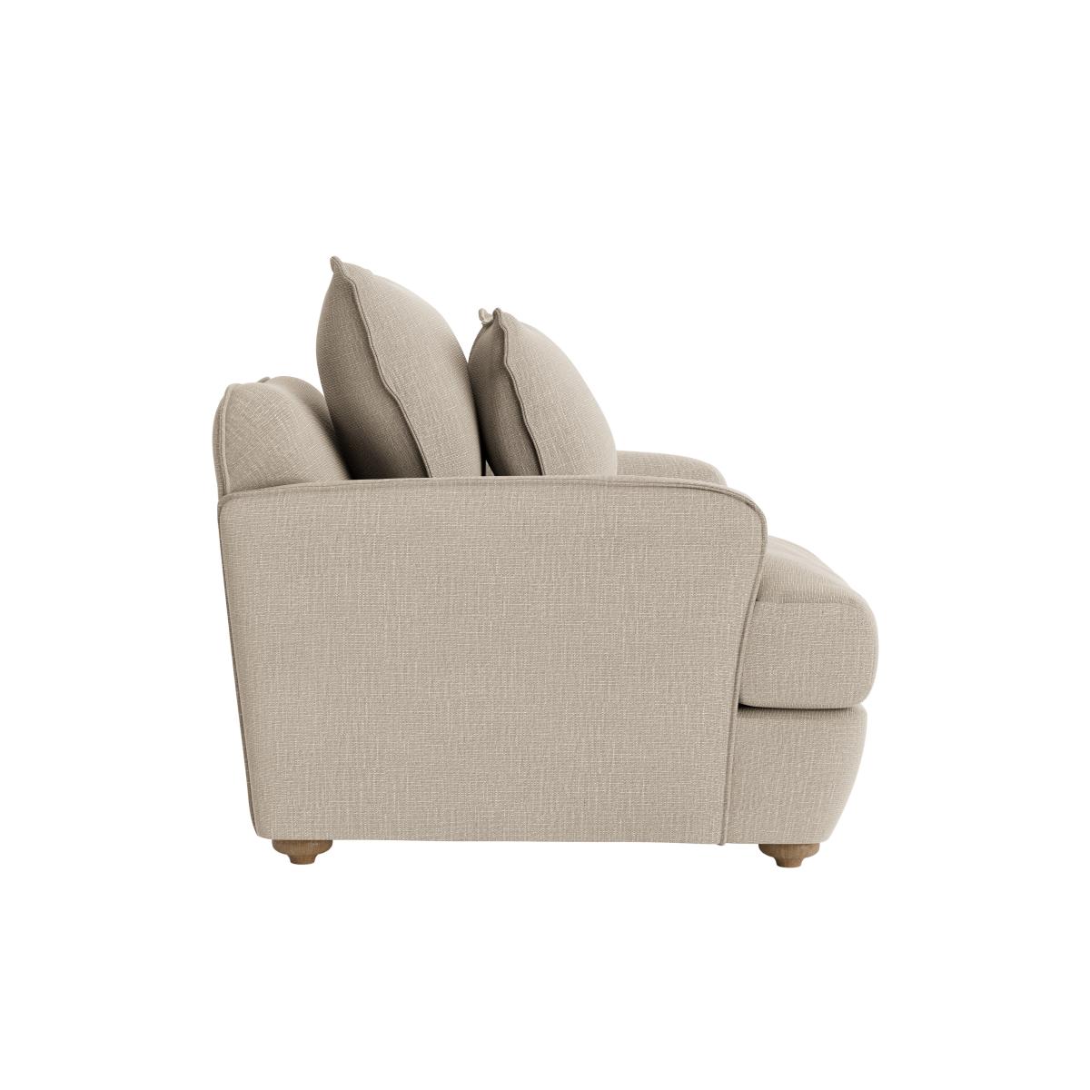 Smooch Armchair – image 3