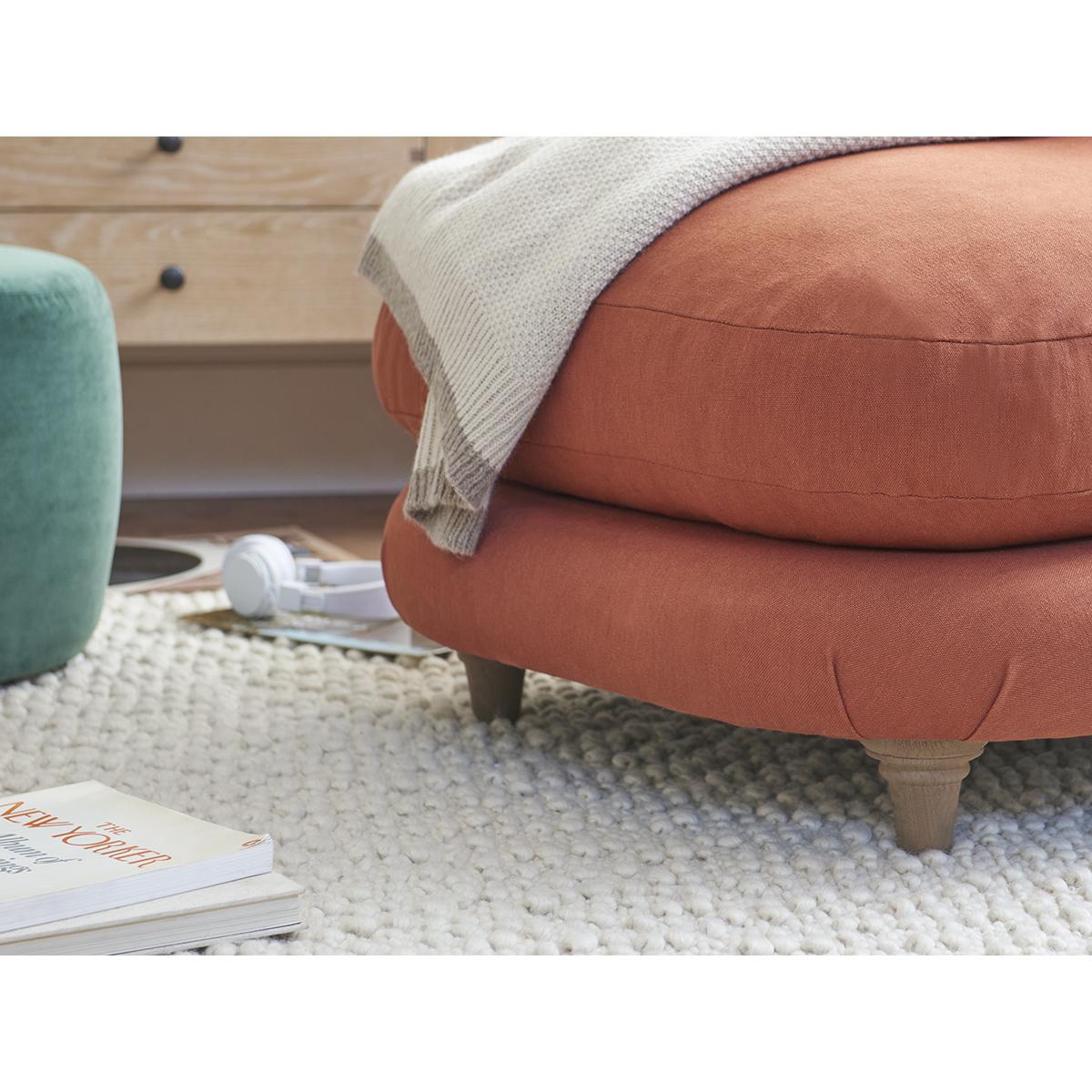 Mrs Jonesy Armchair Chaise – image 8