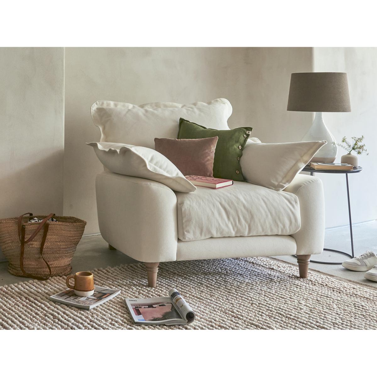 Bakewell Armchair – image 6