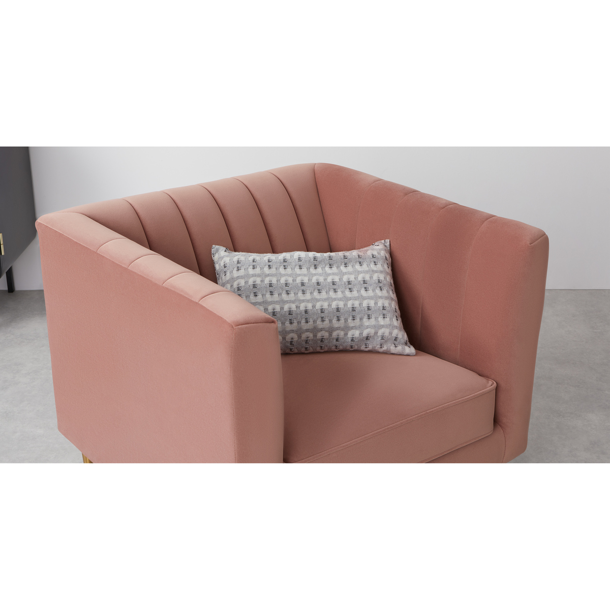 Amicie Armchair, Blush Pink Velvet – image 5