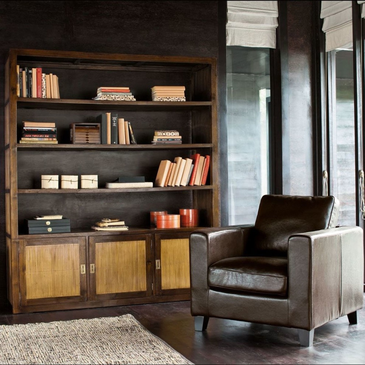 Split Leather Armchair in Chocolate Kennedy – image 2