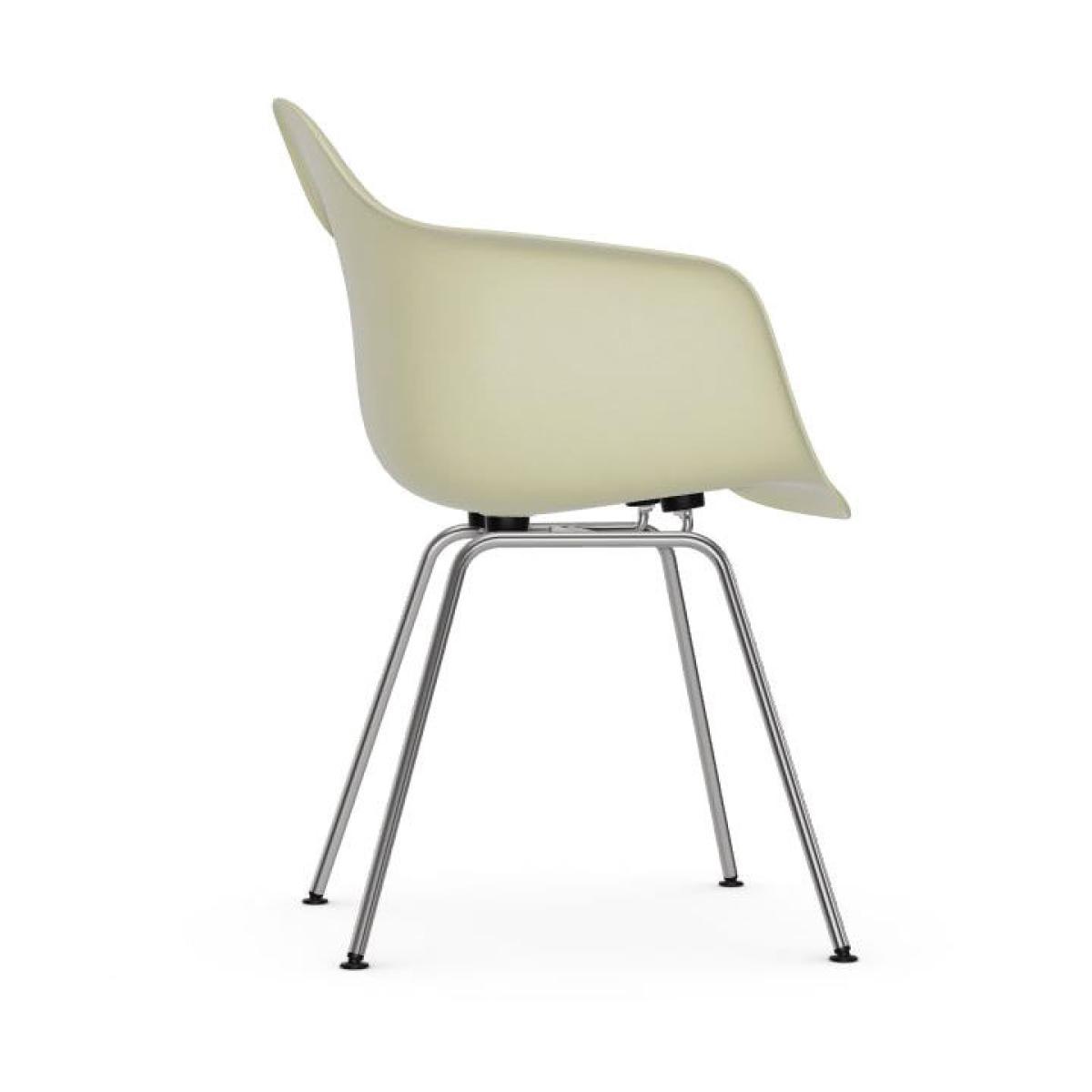 DAX - Eames Fiberglass Armchair Armchair - / (1950) - Chromed legs by Vitra White – image 2