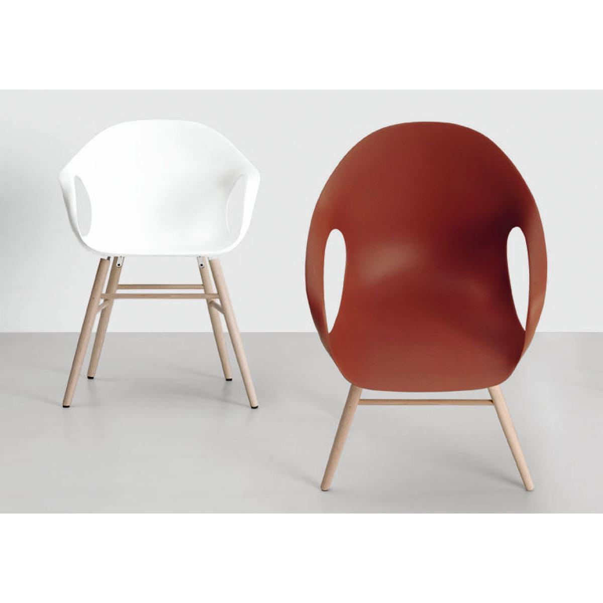 Elephant Wood Armchair - Plastic shell & wood legs by Kristalia Black – image 2