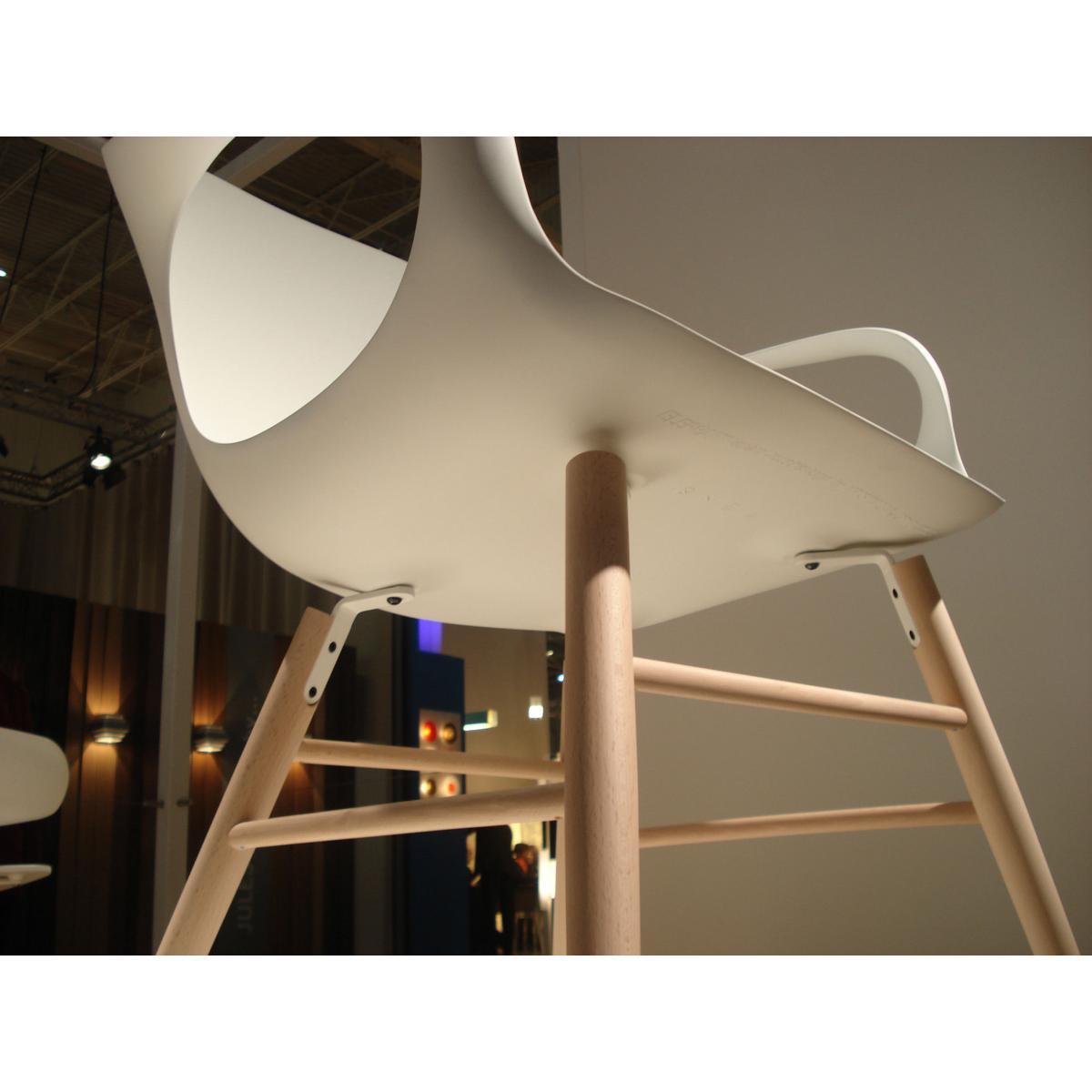 Elephant Wood Armchair - Plastic shell & wood legs by Kristalia Black – image 6