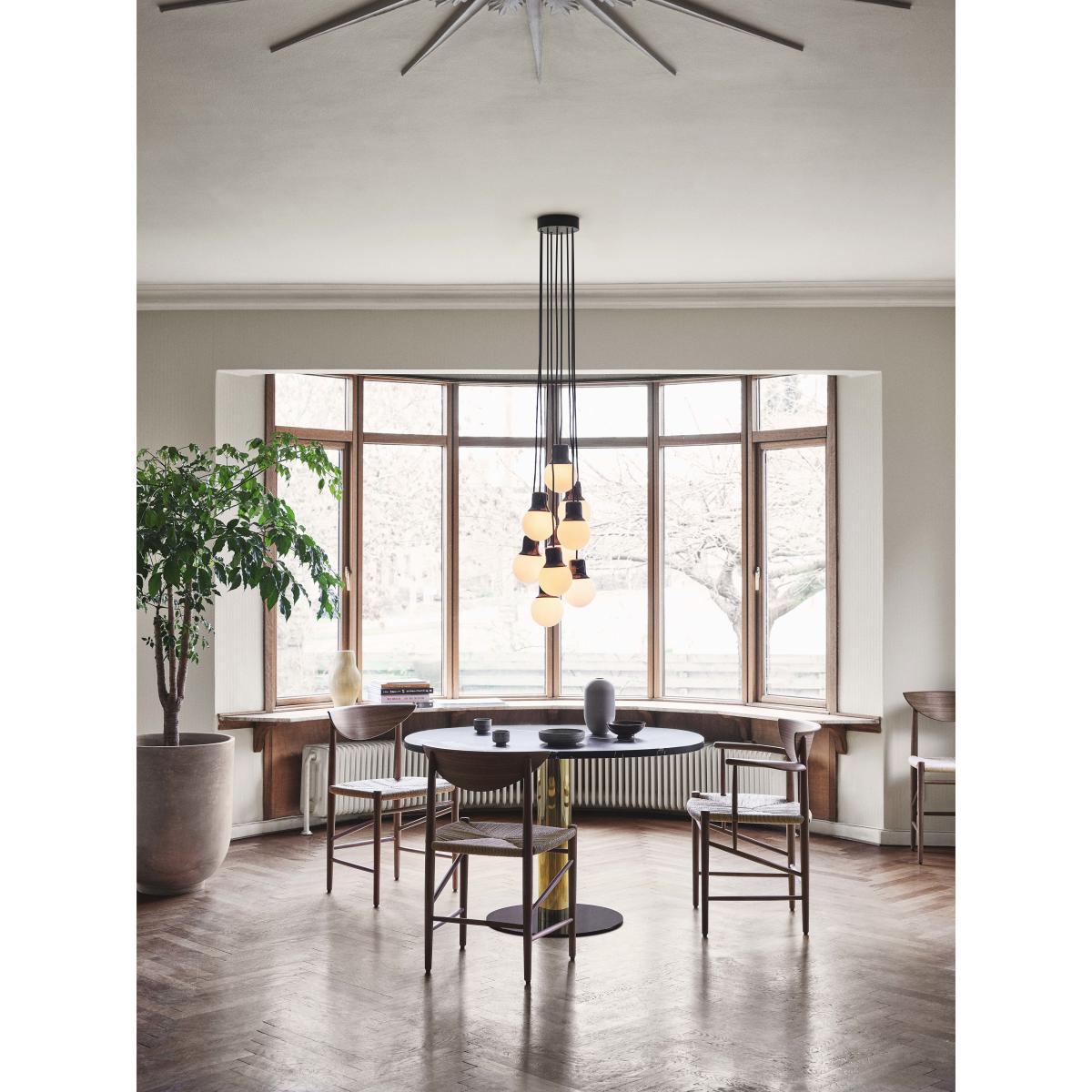 Drawn HM4 Armchair - / (1956) by &tradition Natural wood – image 8